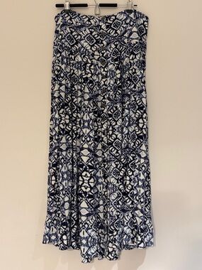 Free People Navy and White Printed Maxi Skirt